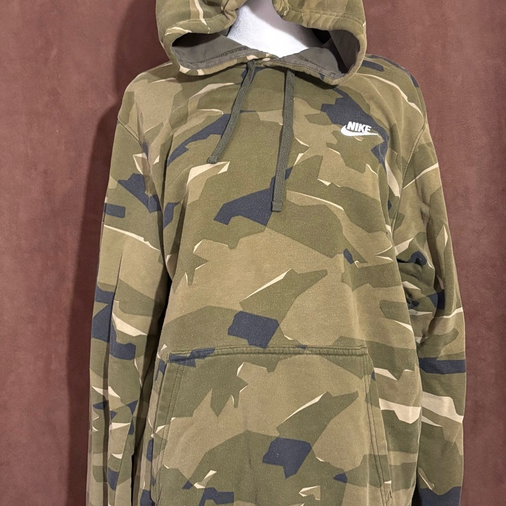 Nike Olive Camouflage Pullover